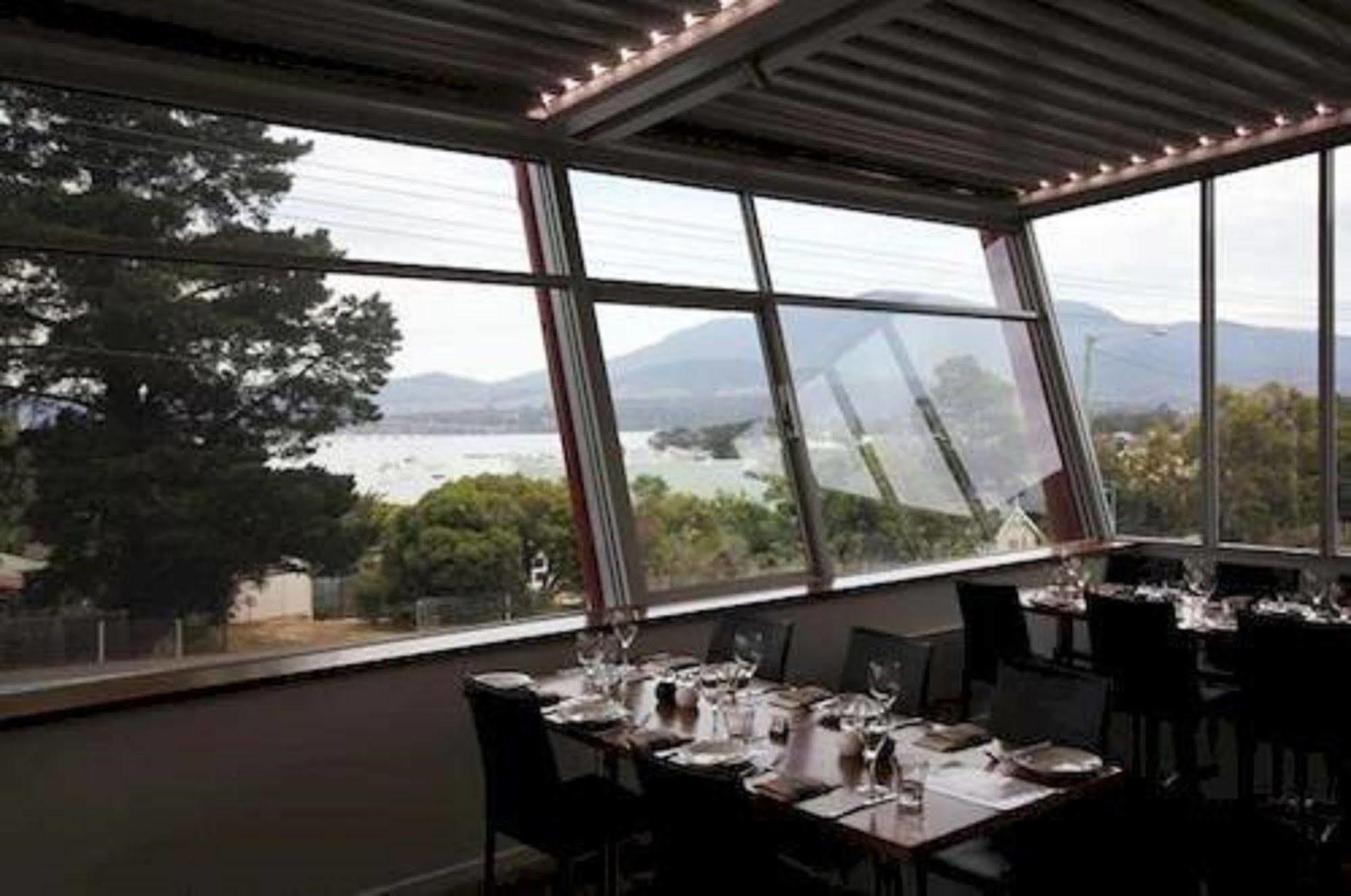 Beltana Hotel Lindisfarne Exterior photo